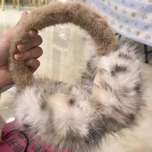 Winter Leopard Faux Fur Earmuffs for Women Ear-Muffs Folding Earflap Soft Plush Ear Winter Warmer EarMuff Outdoor Fur Scarf